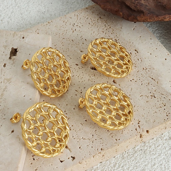 24K Gold Vintage Inspired Earrings*Statement Earrings*Waterproof Jewelry* - Picture 5 of 6